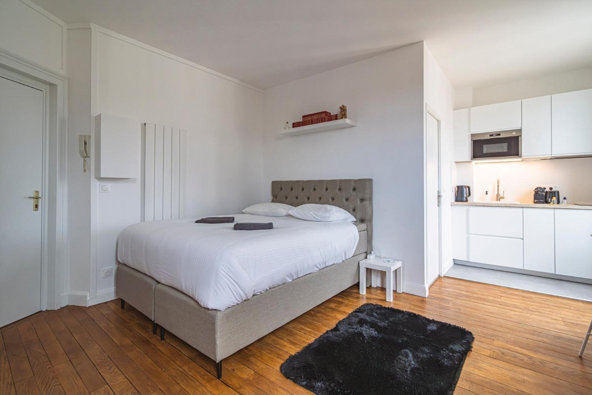 Aux Clefs Des Sacres - Aristide Briand Apartment Reims