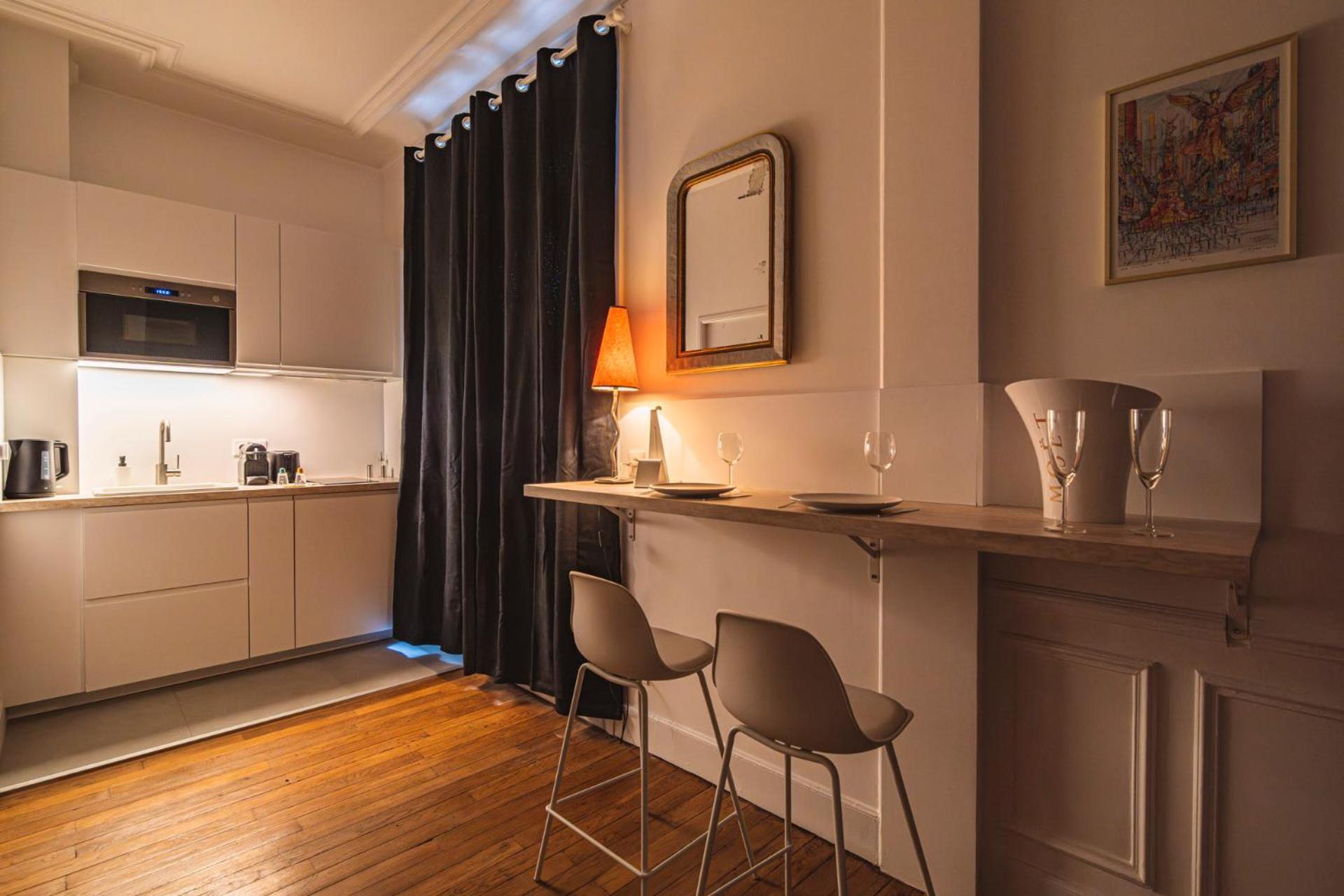 Apartment Aux Clefs Des Sacres - Aristide Briand Reims