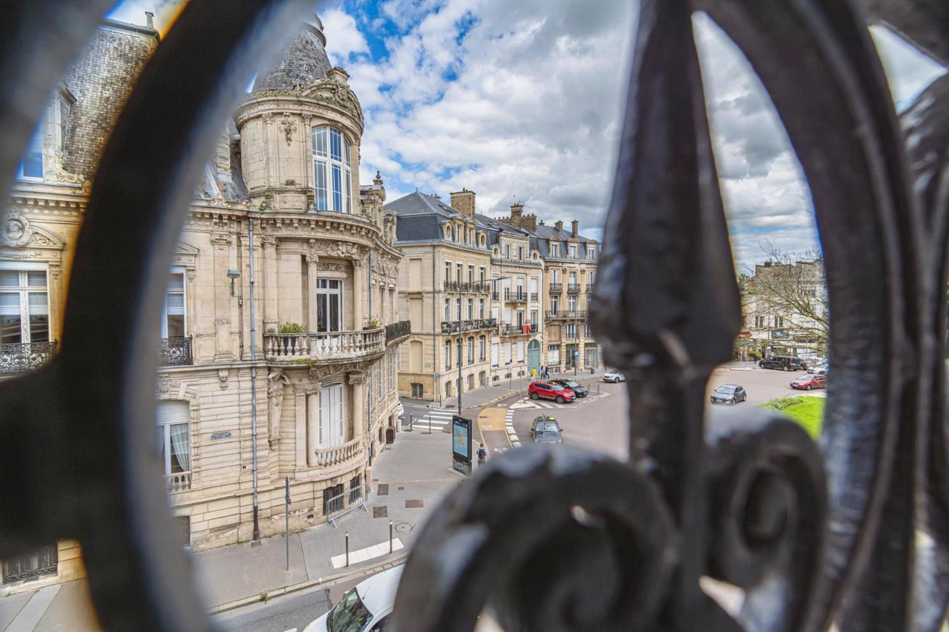Aux Clefs Des Sacres - Aristide Briand Reims