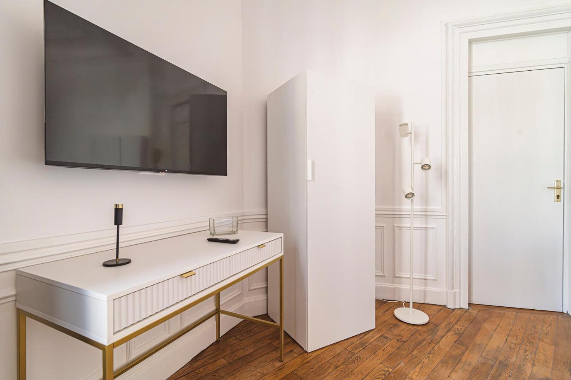 Aux Clefs Des Sacres - Aristide Briand Apartment *